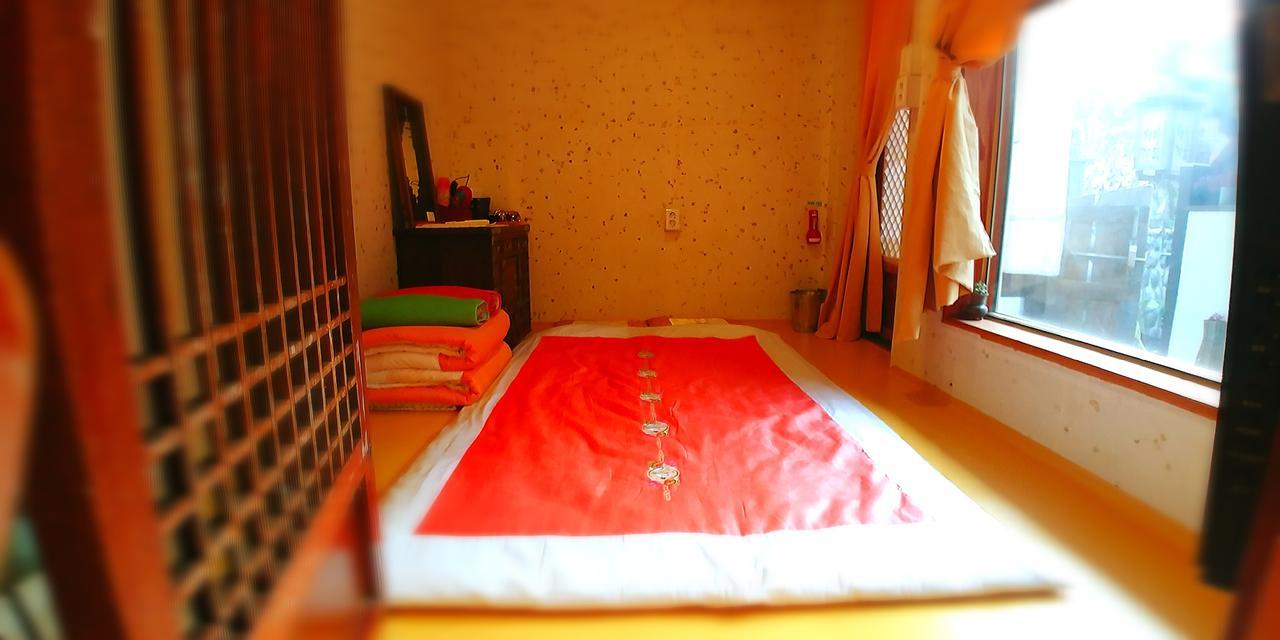 Dalbbit Hyang Hotel Jeonju Exterior photo